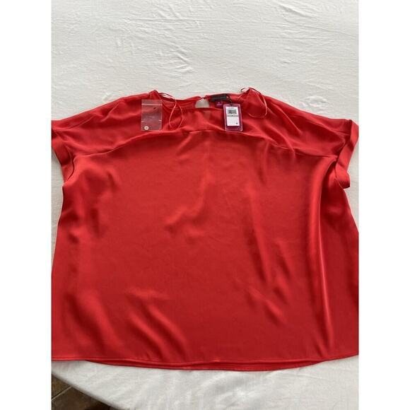 VINCE CAMUTO Women's Blouse Size 1X Polyester Sheer at Top - Picture 1 of 12